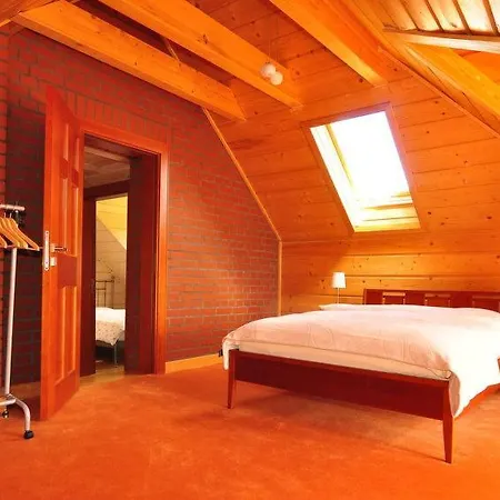 Sleeps 12 Wifi Szary Dwor